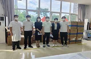 守望相助 風(fēng)雨共擔(dān)！燕達(dá)醫(yī)院捐贈防疫物資助力社區(qū)疫情防控