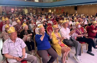 燕達(dá)長輩福壽長 庭院芝蘭馥郁香——燕達(dá)六月集體生日會