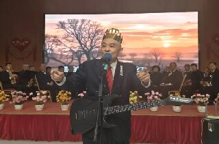 溫情暖冬，共賀生辰 | 燕達養護中心隆重舉辦新年首場集體生日會